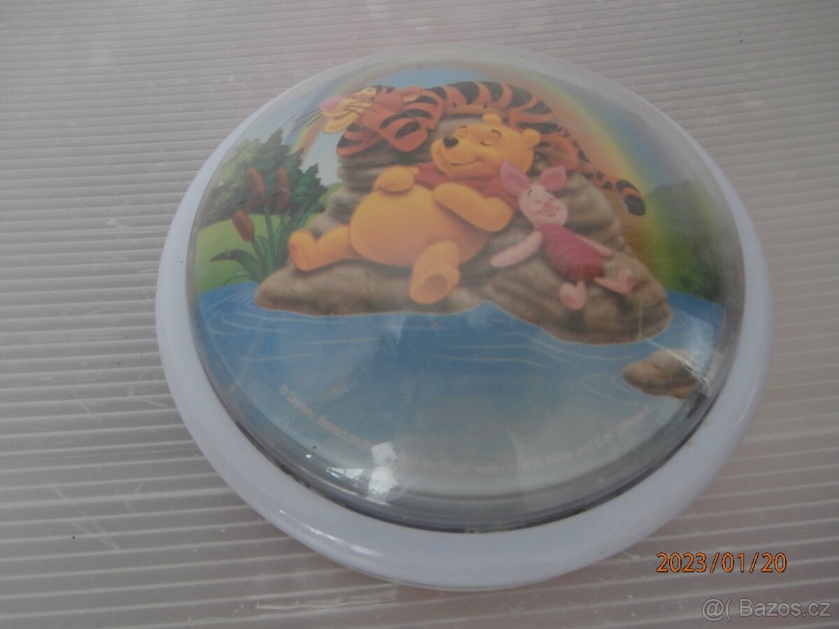 Nástěnná lampička do zásuvky - 9