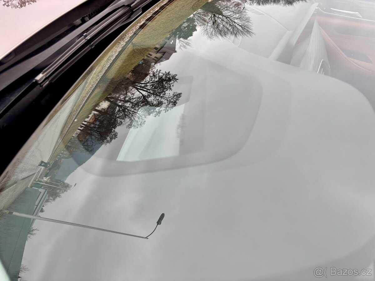 BMW 540i xDrive, 250kw, Individual, 2019 - 9