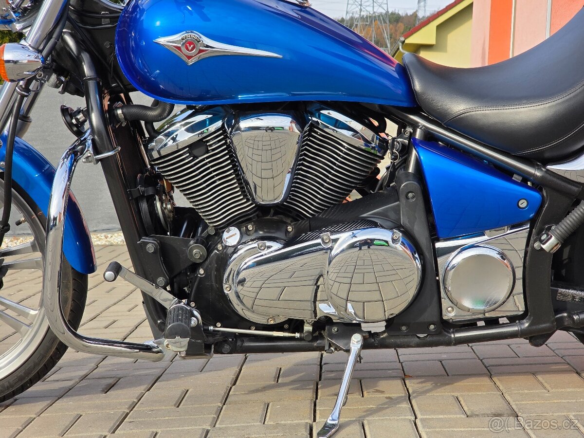 Kawasaki VN 900 Custom, původ ČR, padací rám, opěrka - 9