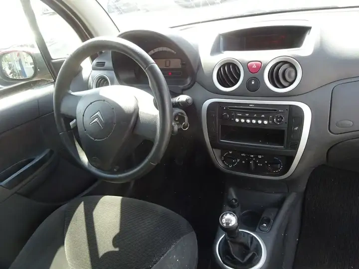 Citroen C3 1.4 HDi 70 Confort - 9