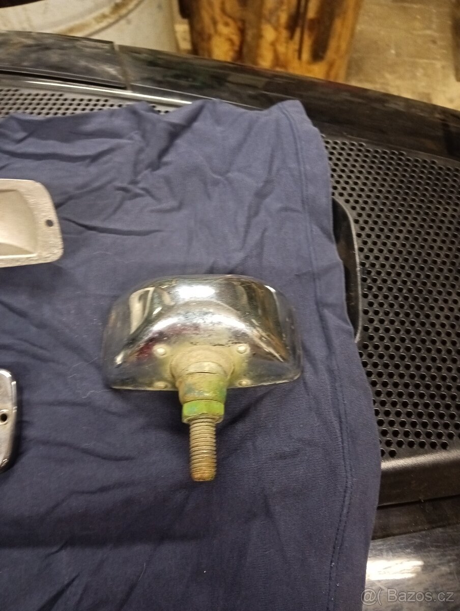 Couvaci přídavné světlo - 9