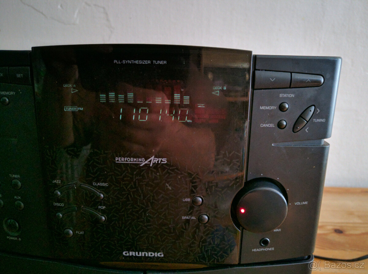 Grundig M15, Hi-Fi stereo systém, 2 x 30W/6Ω RMS - 9