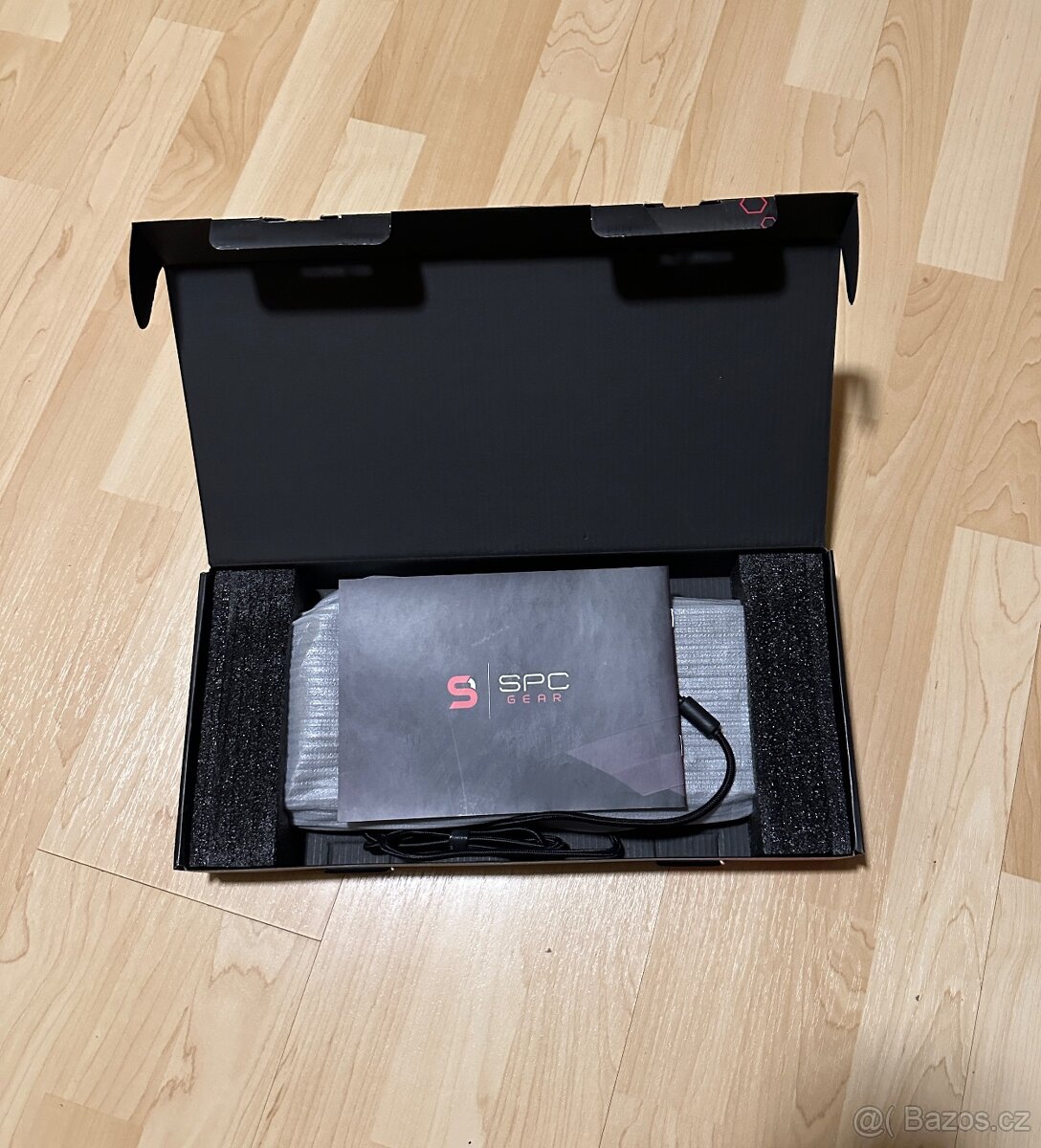 ASUS ROG Strix GL503V – kompletní set s příslušenstvím - 9