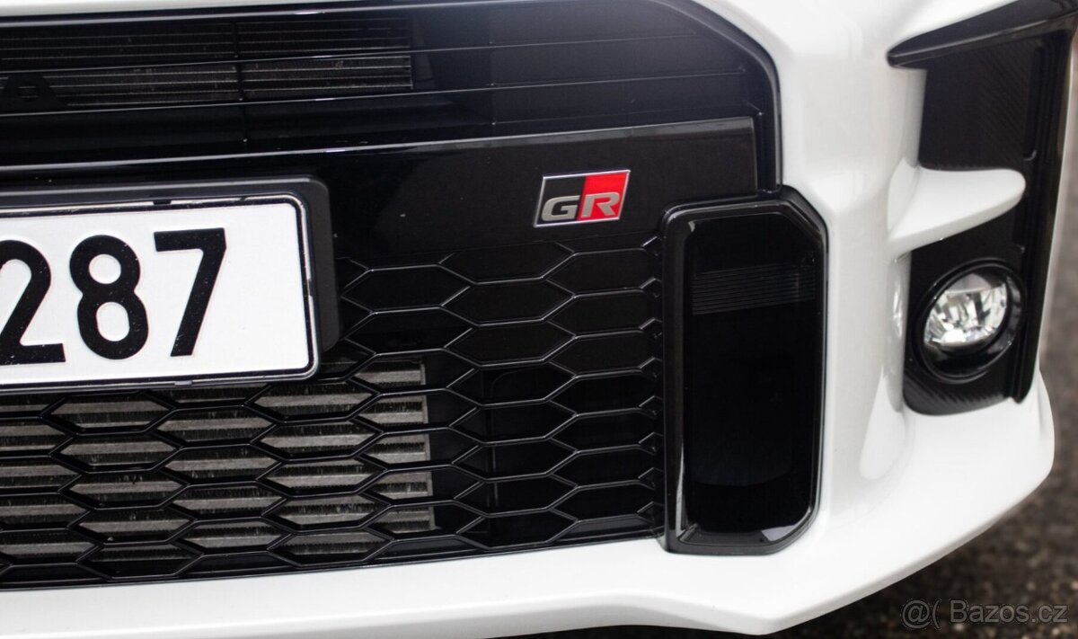 Toyota Yaris GR, servispováno, 100% stav, - 9