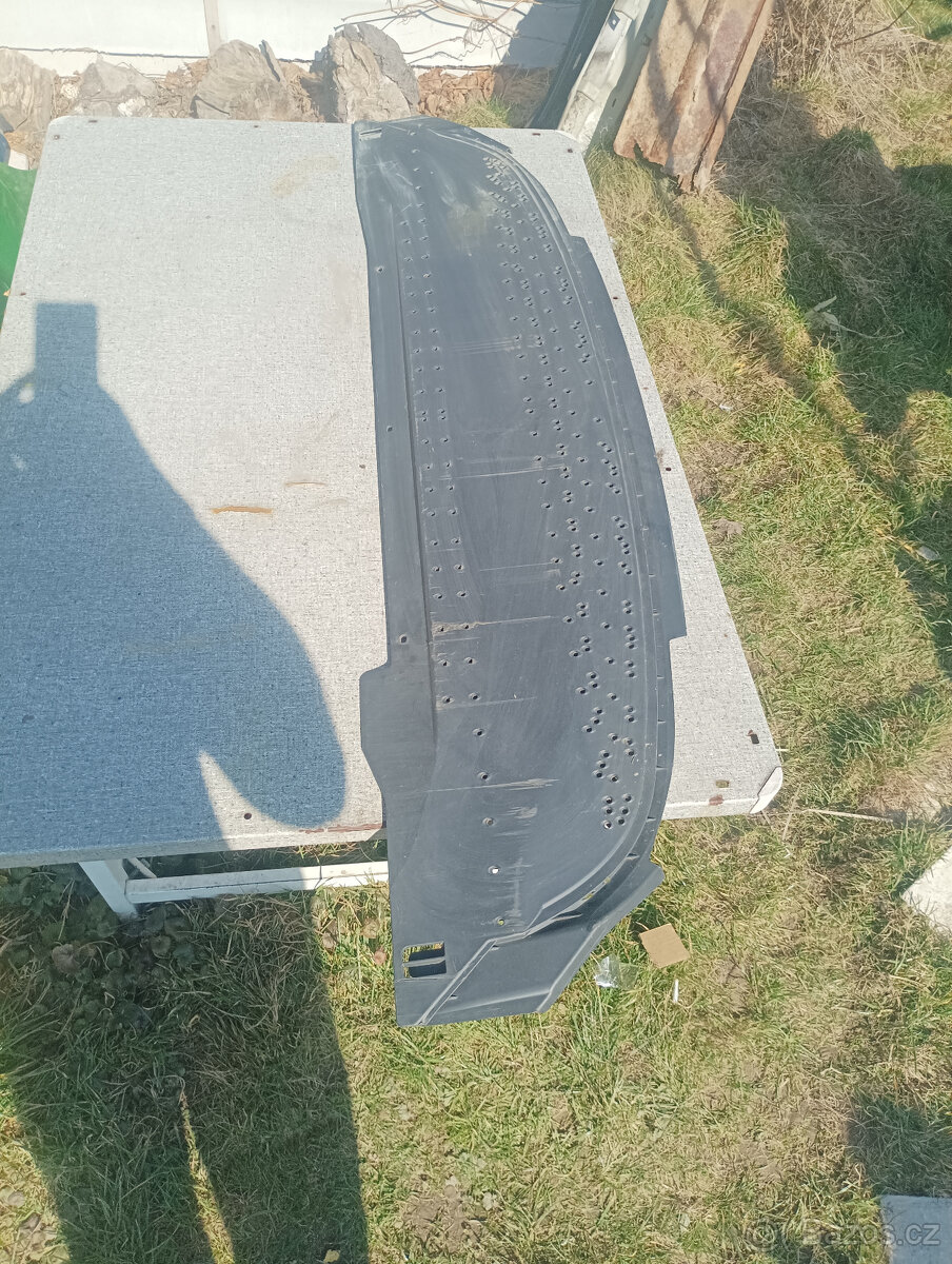 octavia 4 přední nárazník - 9