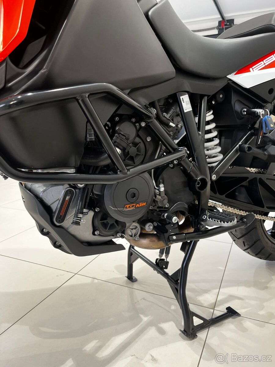 KTM 1290 SUPER ADVENTURE S 2018 - 9