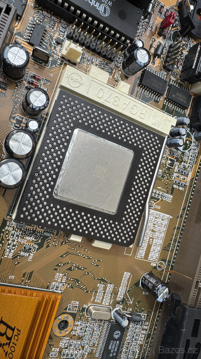 RETRO deska PCChips - M726MRT - Socket 370 a Slot 1 - 9