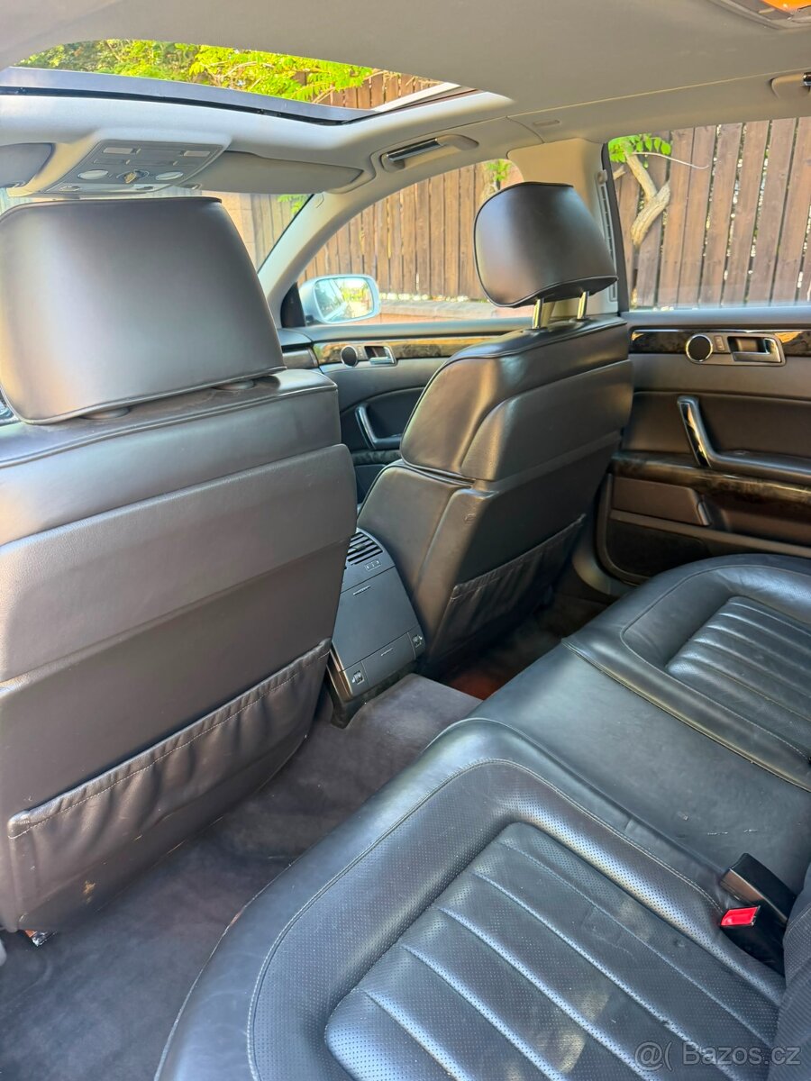 Volkswagen Phaeton 3.0 2009, max. výbava - 9