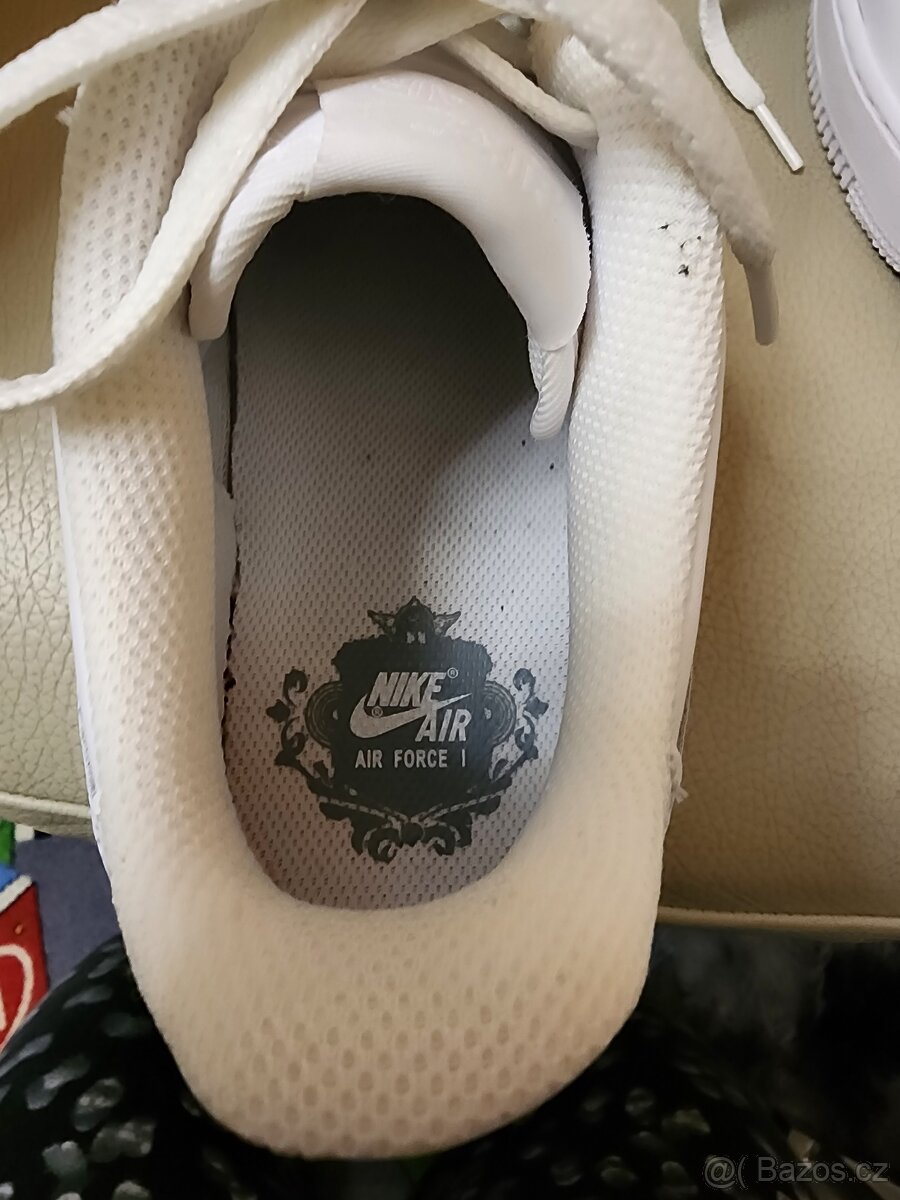 Nike Air Force 1 Low, bílé, velikost 40 - 9