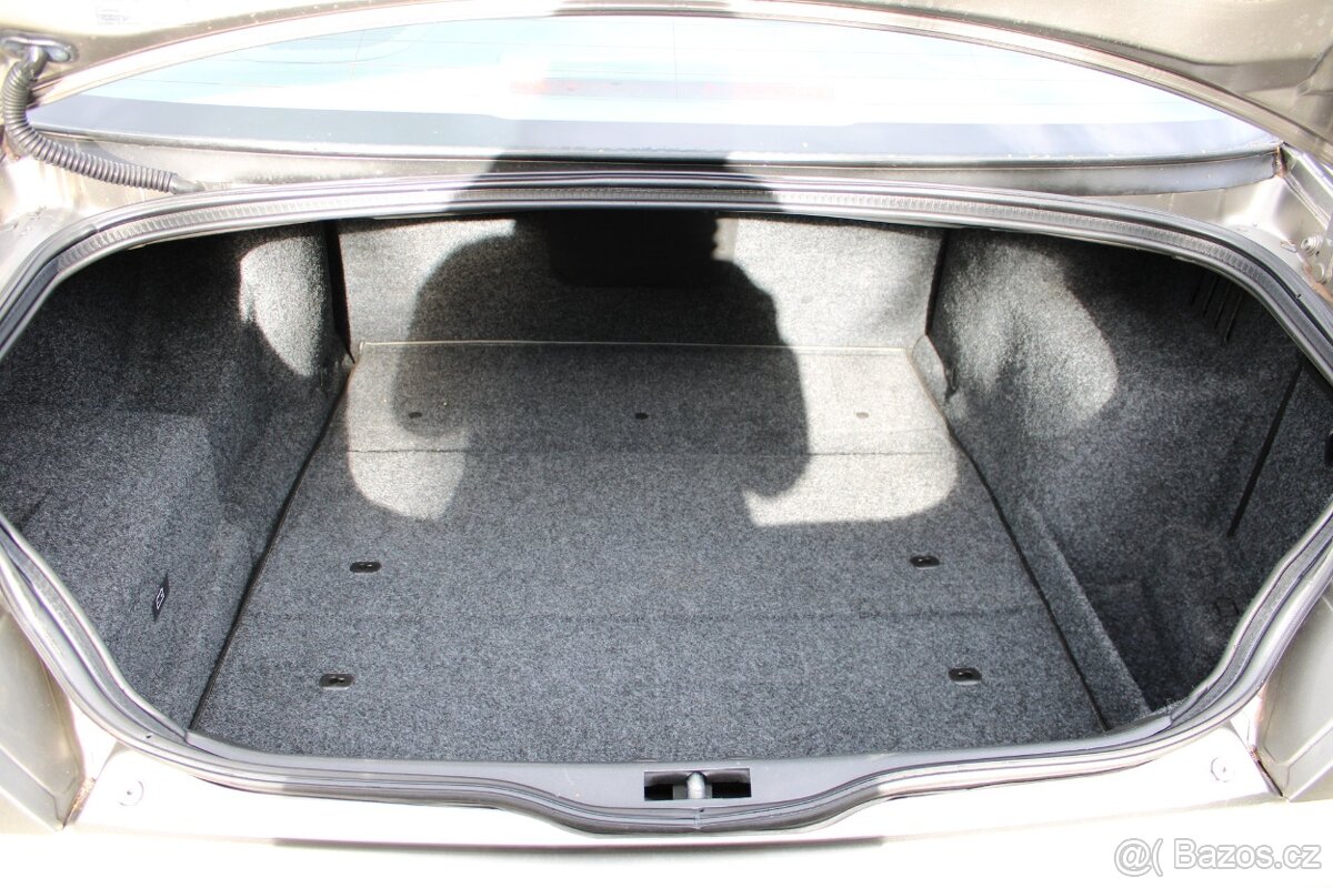 Alfa Romeo 166 2.4 JTDm Distinctive 129kW - 9