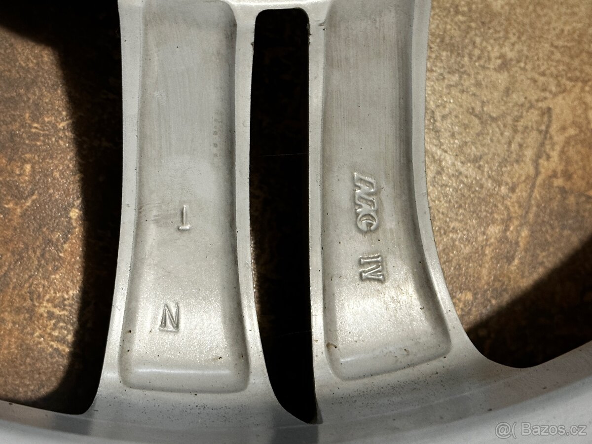 BMW alu 8J×18 ET46 – 5×120 - 9