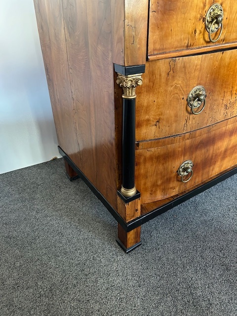 Komoda biedermeier hezký model. - 9