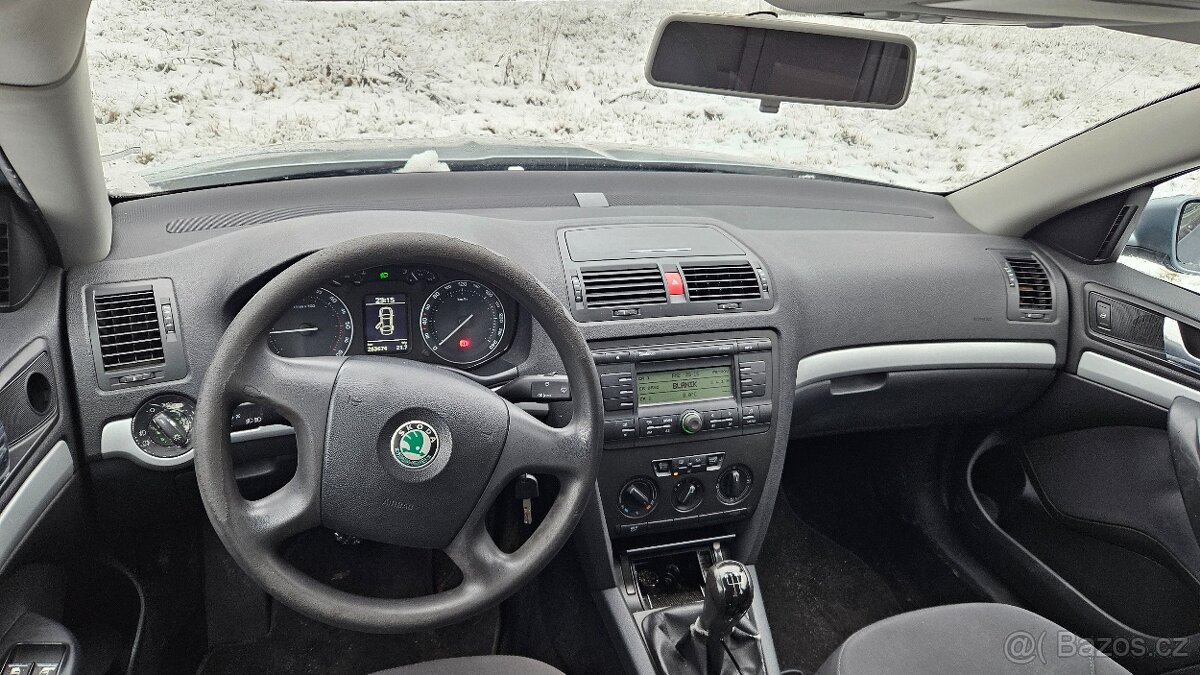Škoda Octavia 2 1.9TDi 77kW, manuál, 1.majitel - 9