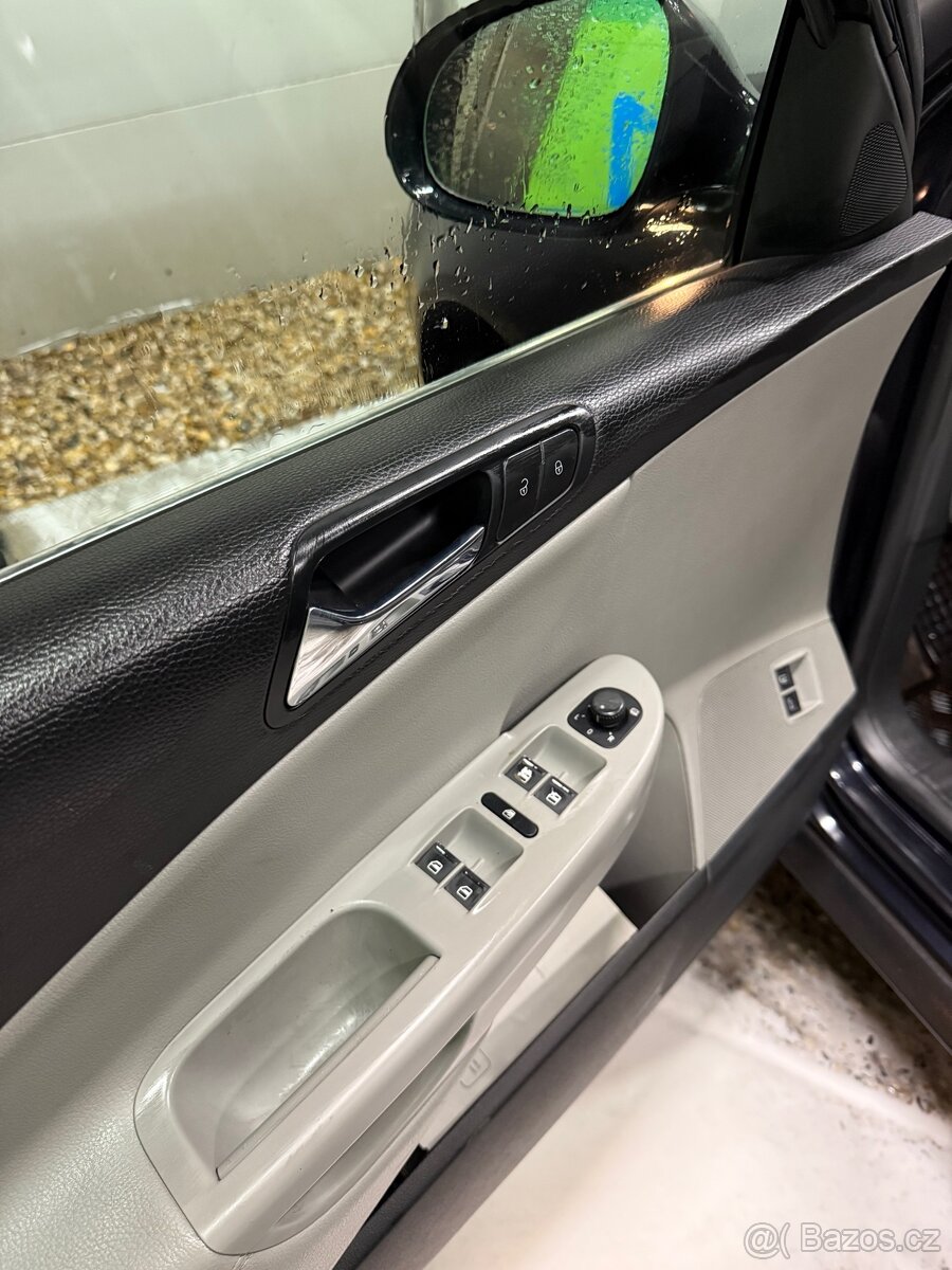 Volkswagen Passat 2.0 TDI 125Kw - 9