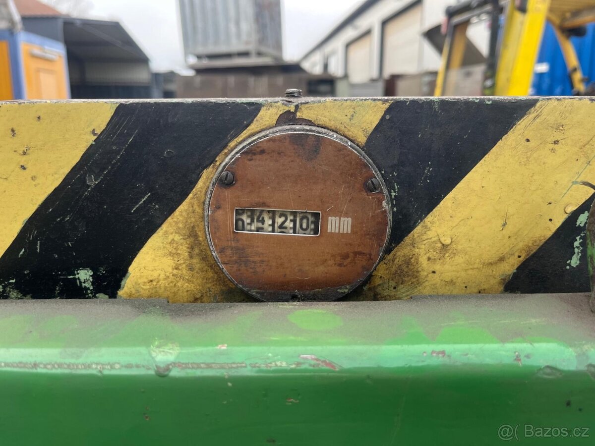 236. Tabulové nůžky NTE 2000/4 - 9