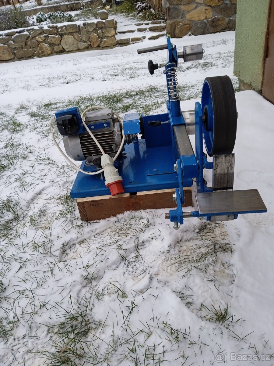 Pásová bruska na kov - 9