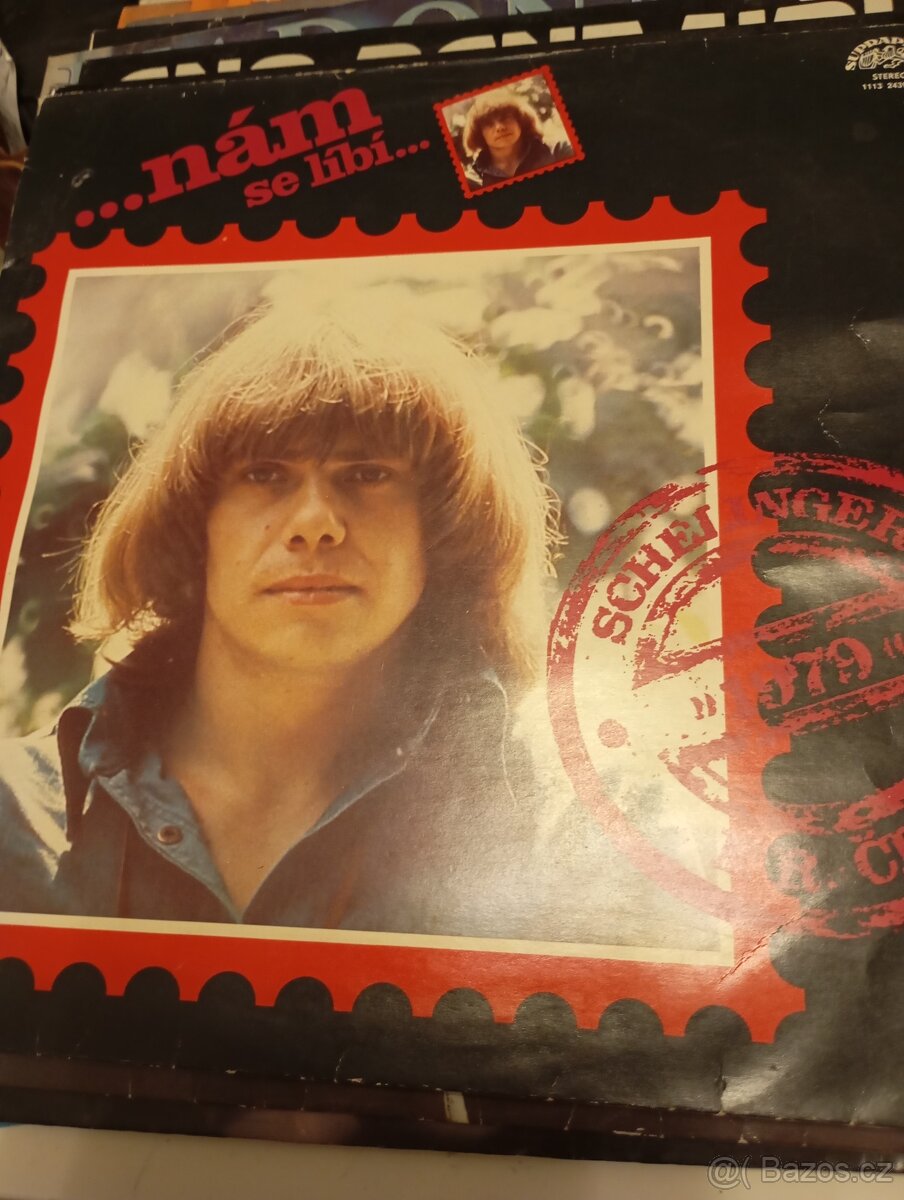 CD,Mc Lp a malý vinyl fota uvnitř - 9