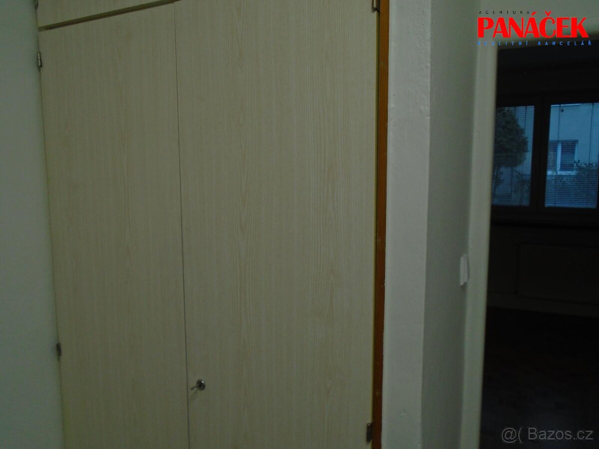 Pronájem bytu 1+1 Zlín rekonstrukce - 9