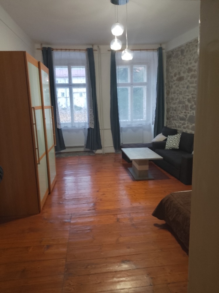 Pronájem domu a zahrady Vrchlického 177, Kadaň - 9