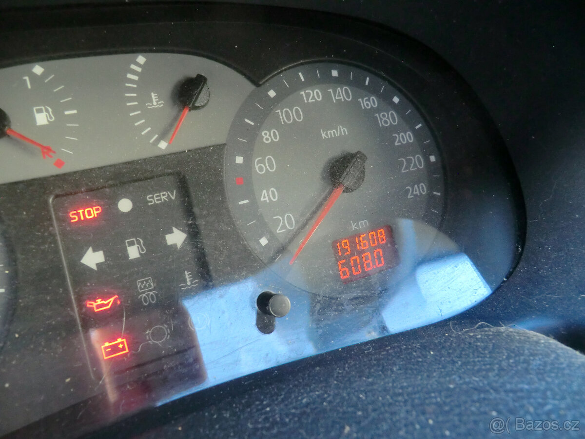 Renault Thalia, 1.2 16V 55kW 1.MAJITEL ČR - 9