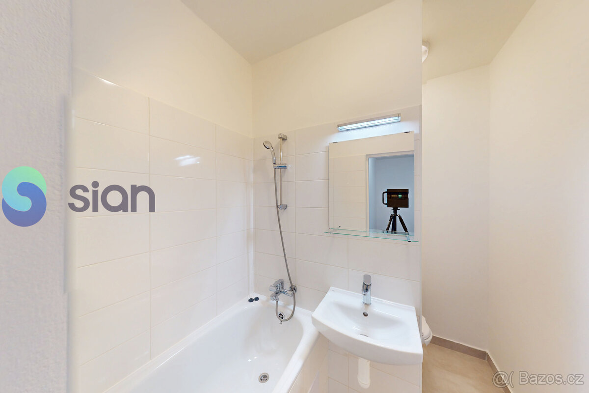 Prodej bytu 2+1, 44 m. ul. Břenkova, Ostrava - 9