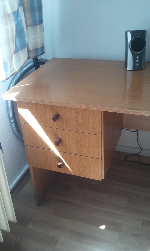 Stůl počítačový - 9