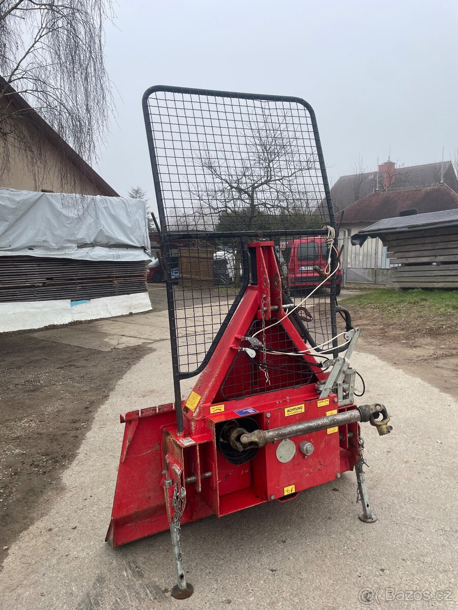 Naviják za traktor Tajfun 5T -krásný stav—kardan v ceně- - 9