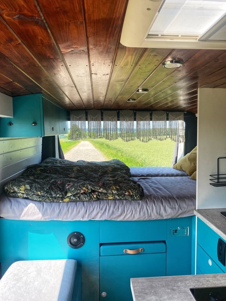 Obytná dodávka - 9