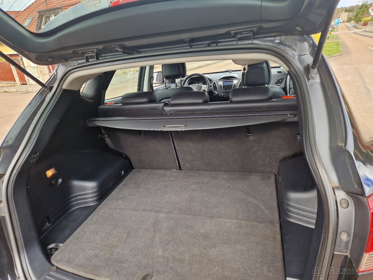 Hyundai IX 35 1.6 benzin - LPG - STK 2027 - původ ČR - 9