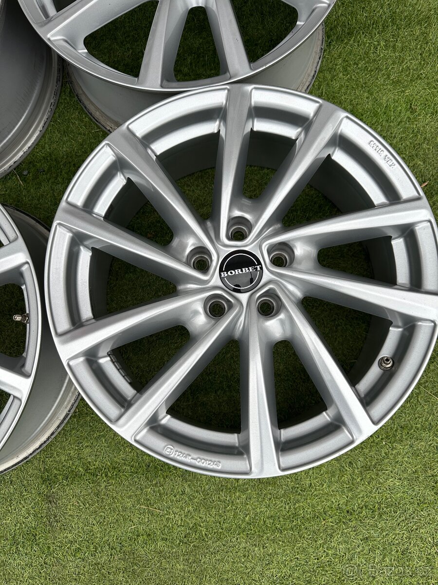 5x112 - Borbet - 18 - SADA ALU KOL - 9