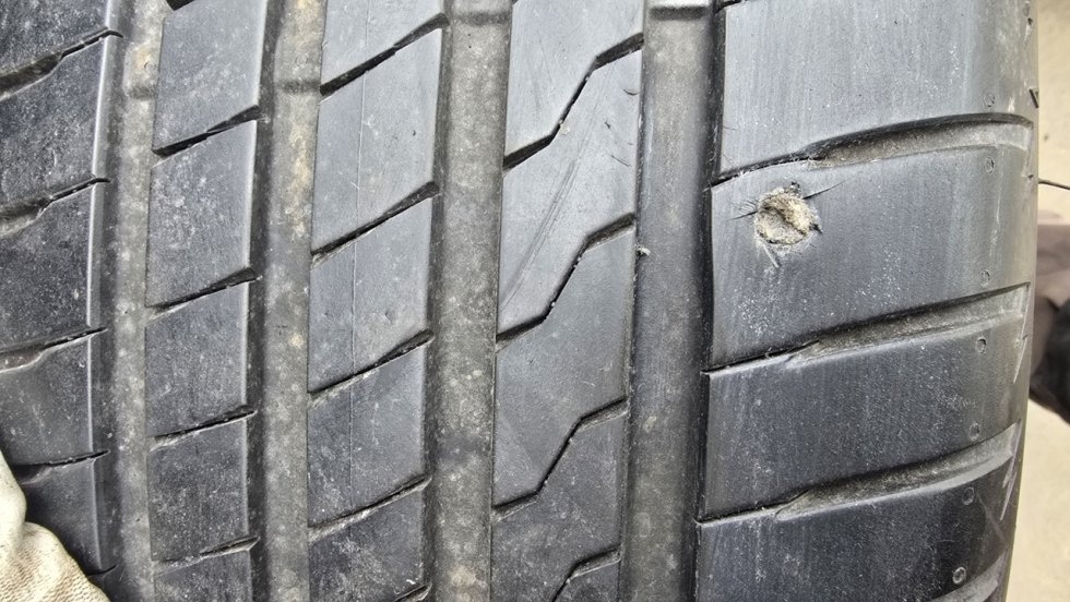 Letní pneu 245/45/19 Firestone - 9