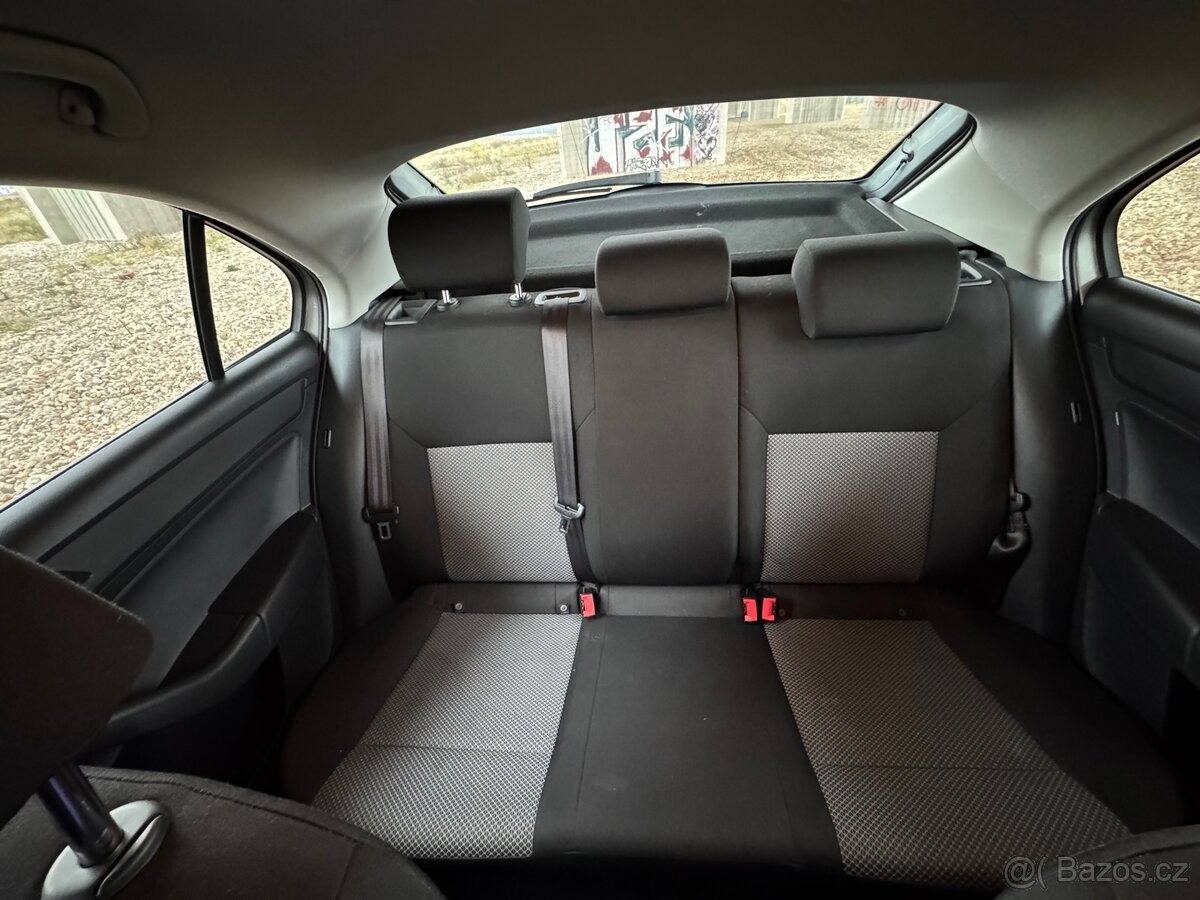 Seat Toledo 1.2 TSI.Škoda Rapid. VW Jetta. - 9