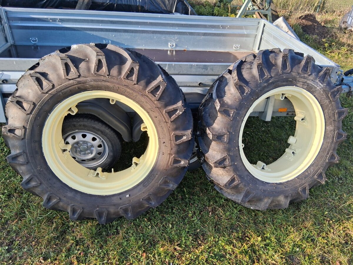 2 přední kola hnané pro nápravy Zetor 12,4 – 24 - 9
