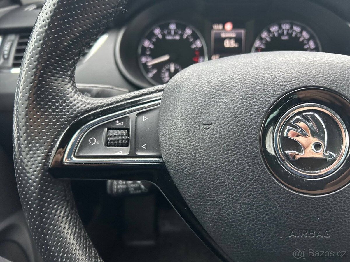 Škoda Octavia, 1.2 TSI STYLE/ACC/TZ/SER.KN. - 9