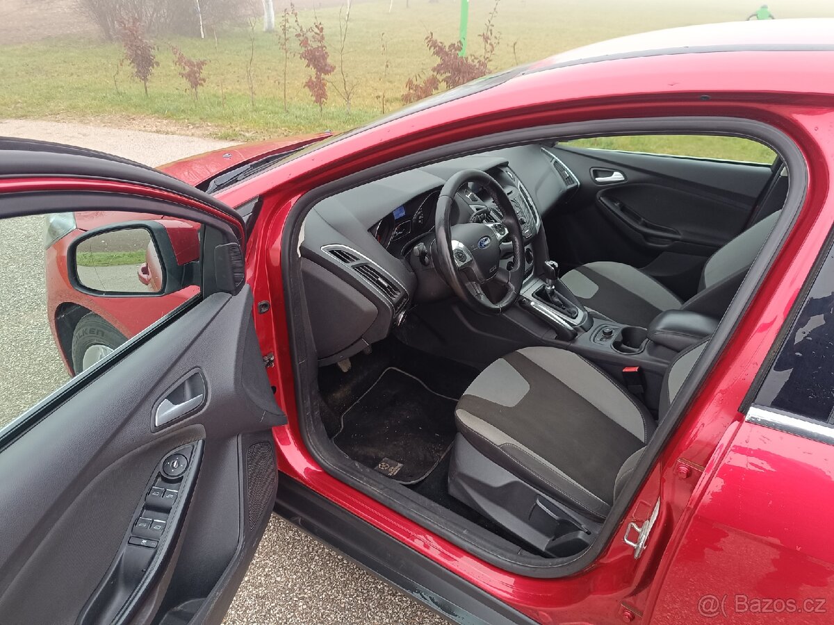 Ford Focus combi MK3 kombi, ecoboost 92kw - 9