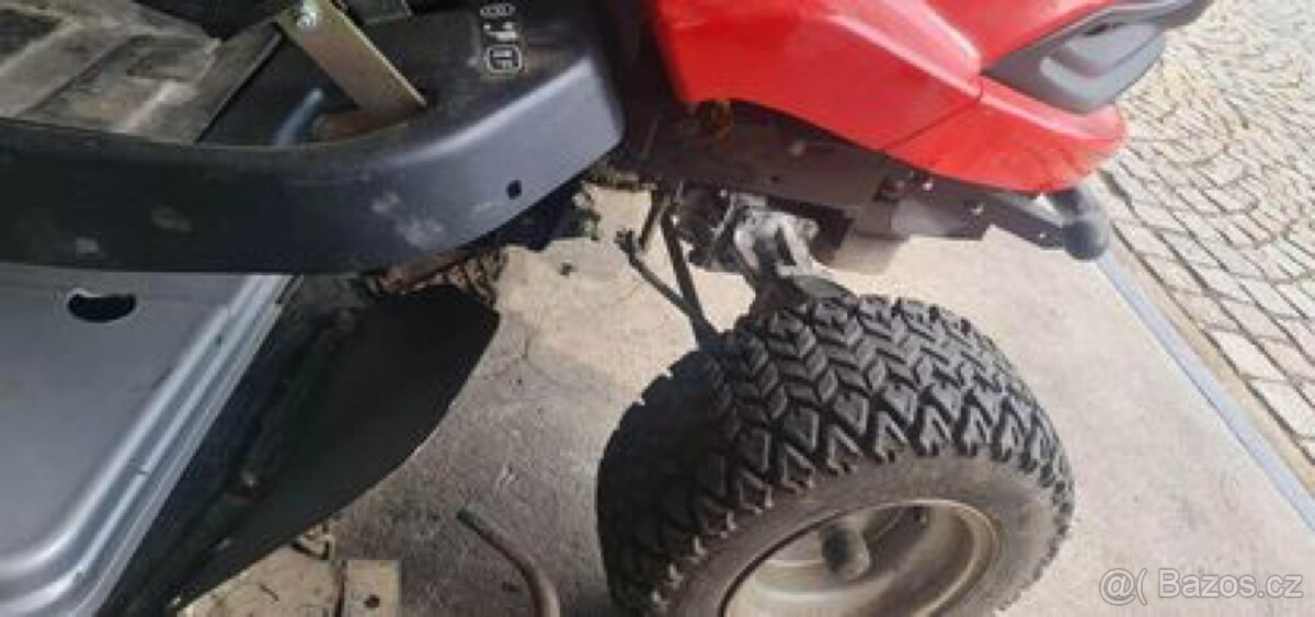 Zahradní traktor mulčovač Starjet - 9