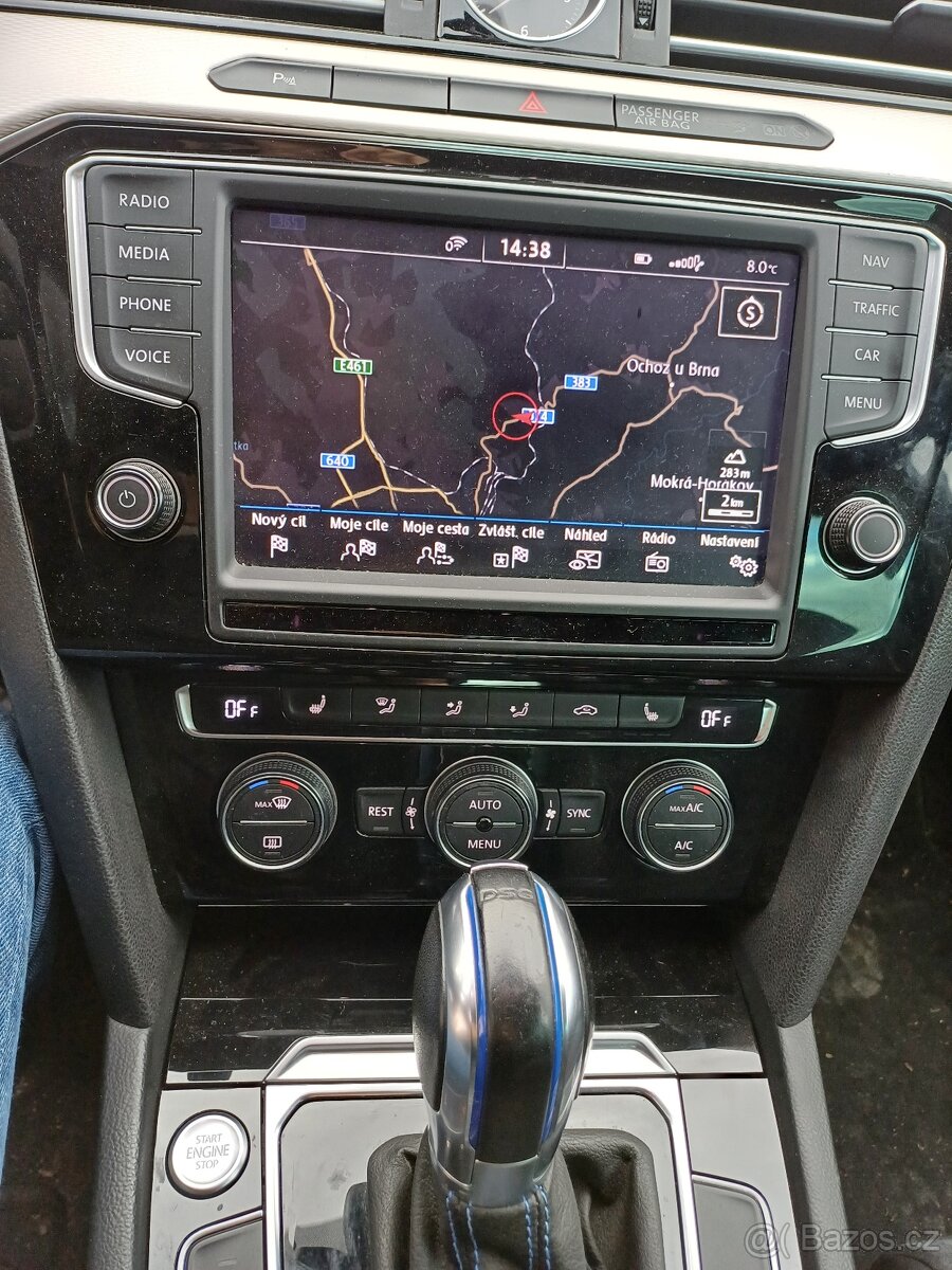 Volkswagen Passat GTE - 9