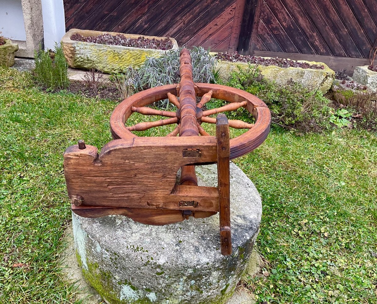 STAROŽITNÝ KOLOVRAT po renovaci - 9