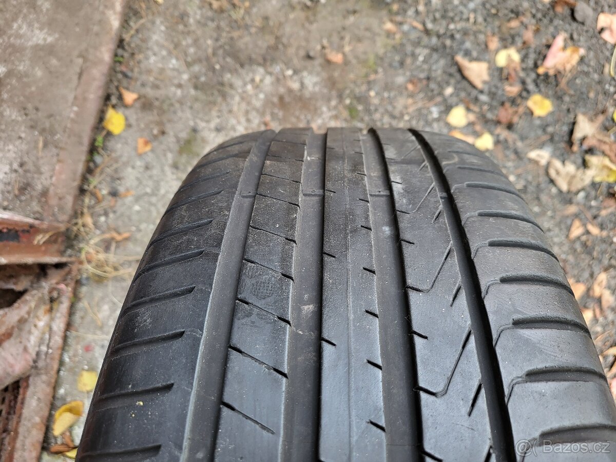 19" letní Škoda Octavia IV RS ALTAIR original 225/40/19 6mm - 9