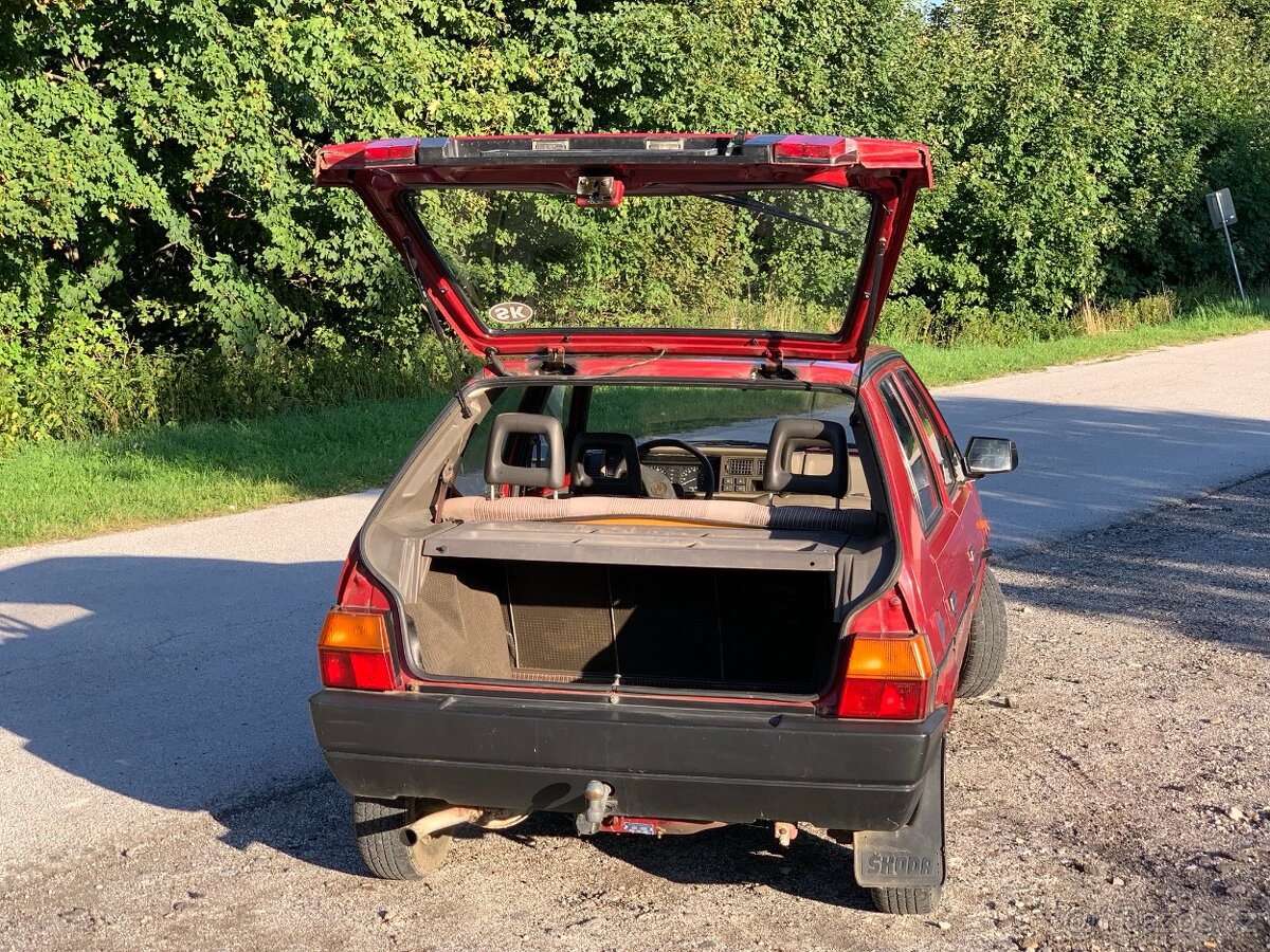 Škoda Favorit 135L - 9