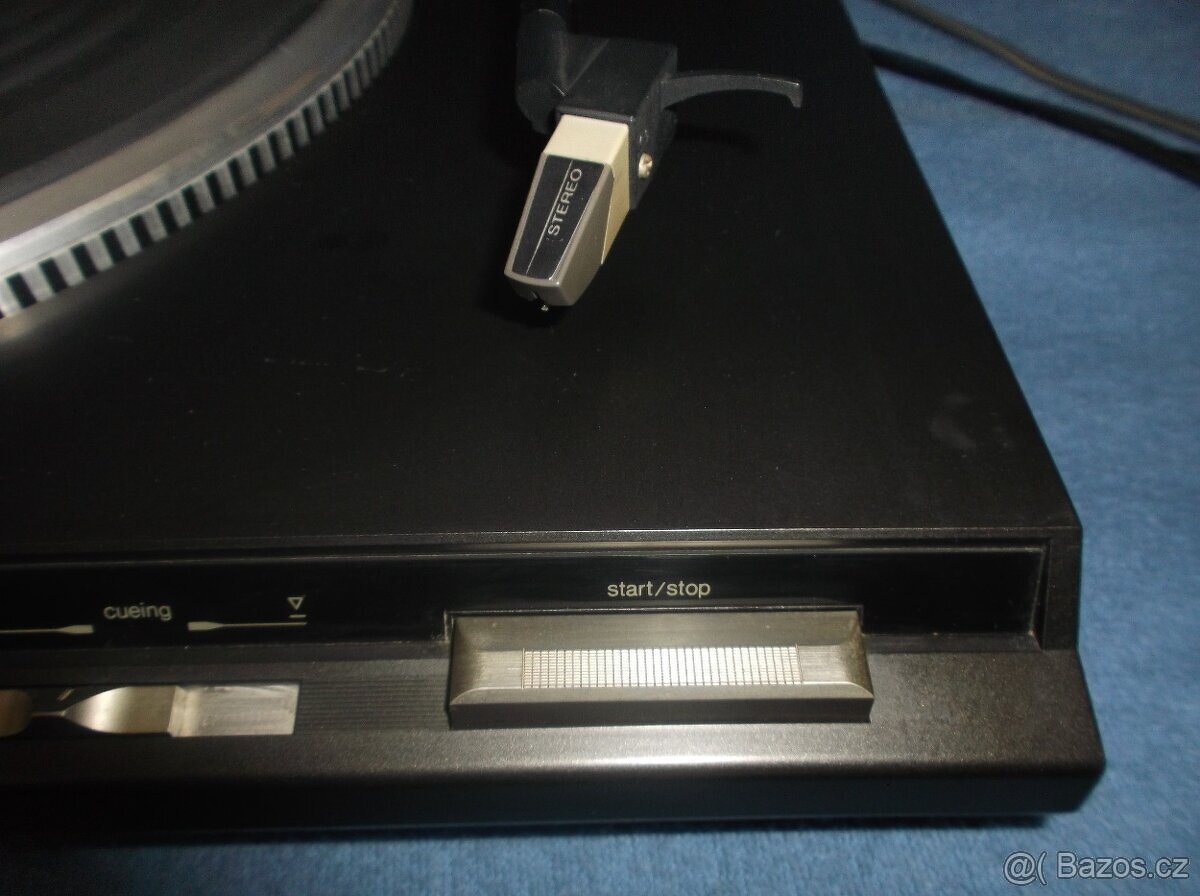 Gramofon TECHNICS SL-QD3 - 9