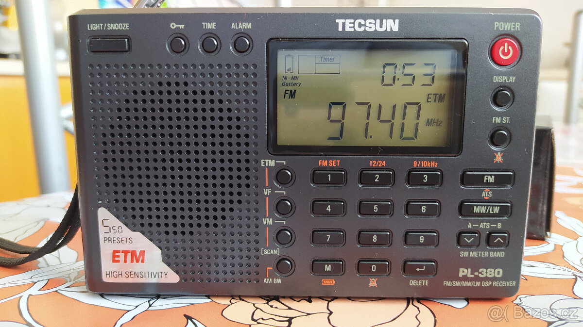 Tecsun PL380 kvalitní světový přijímač - 9