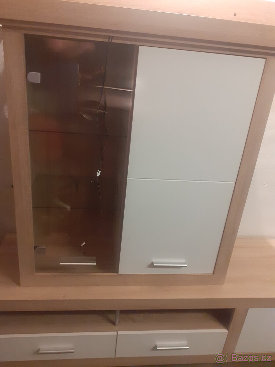 Skrinka pod tv a skrinka na zed - 9