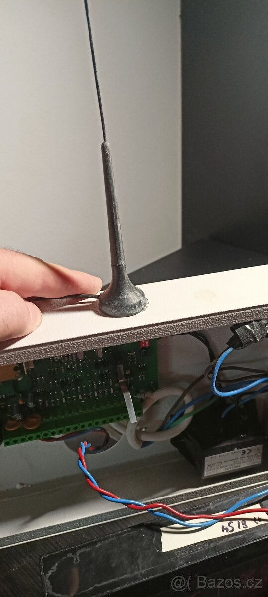 samostatný wifi router - 9