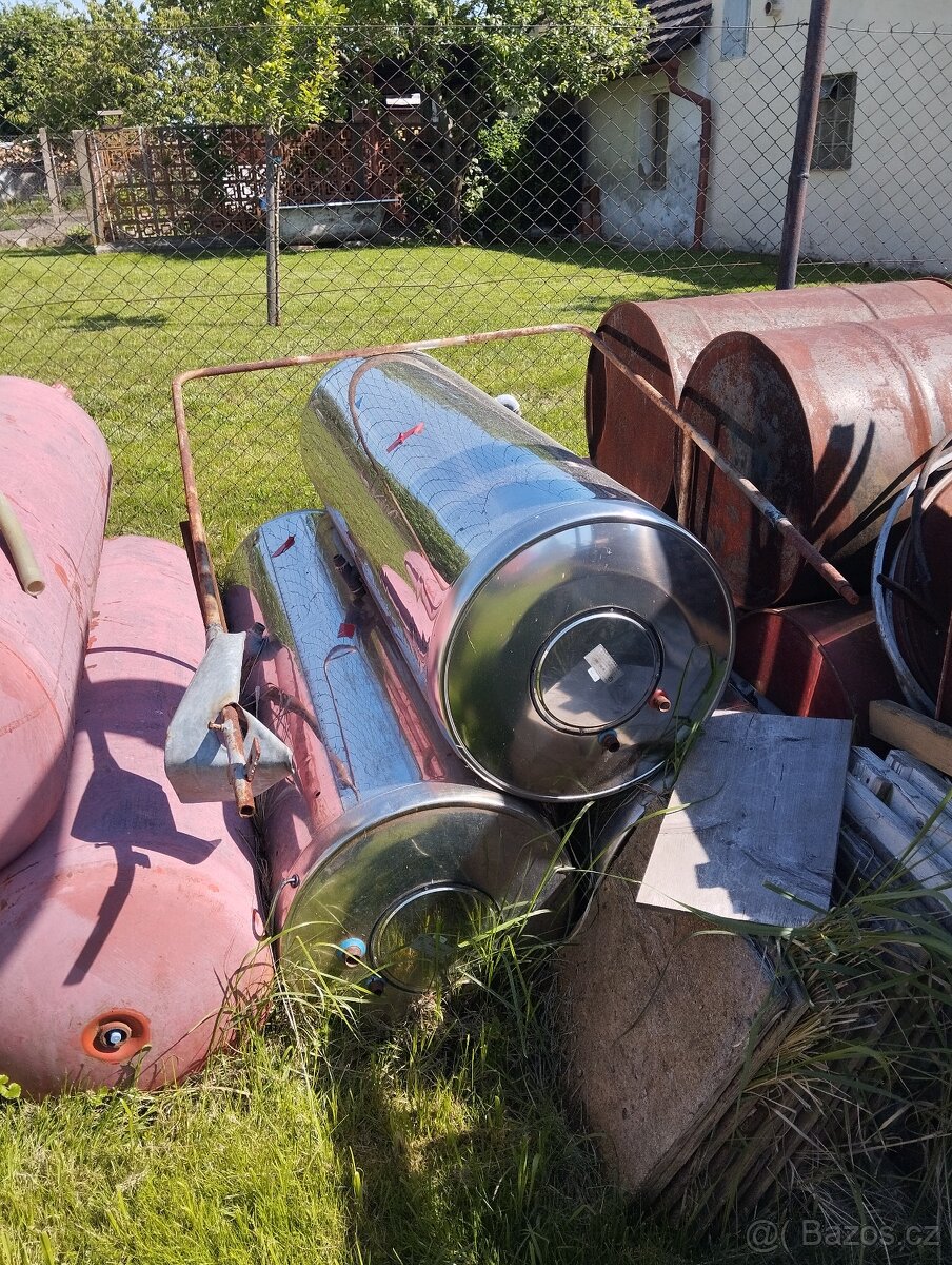 Bojler s výměníkem k solárnímu ohřevu vody - 9