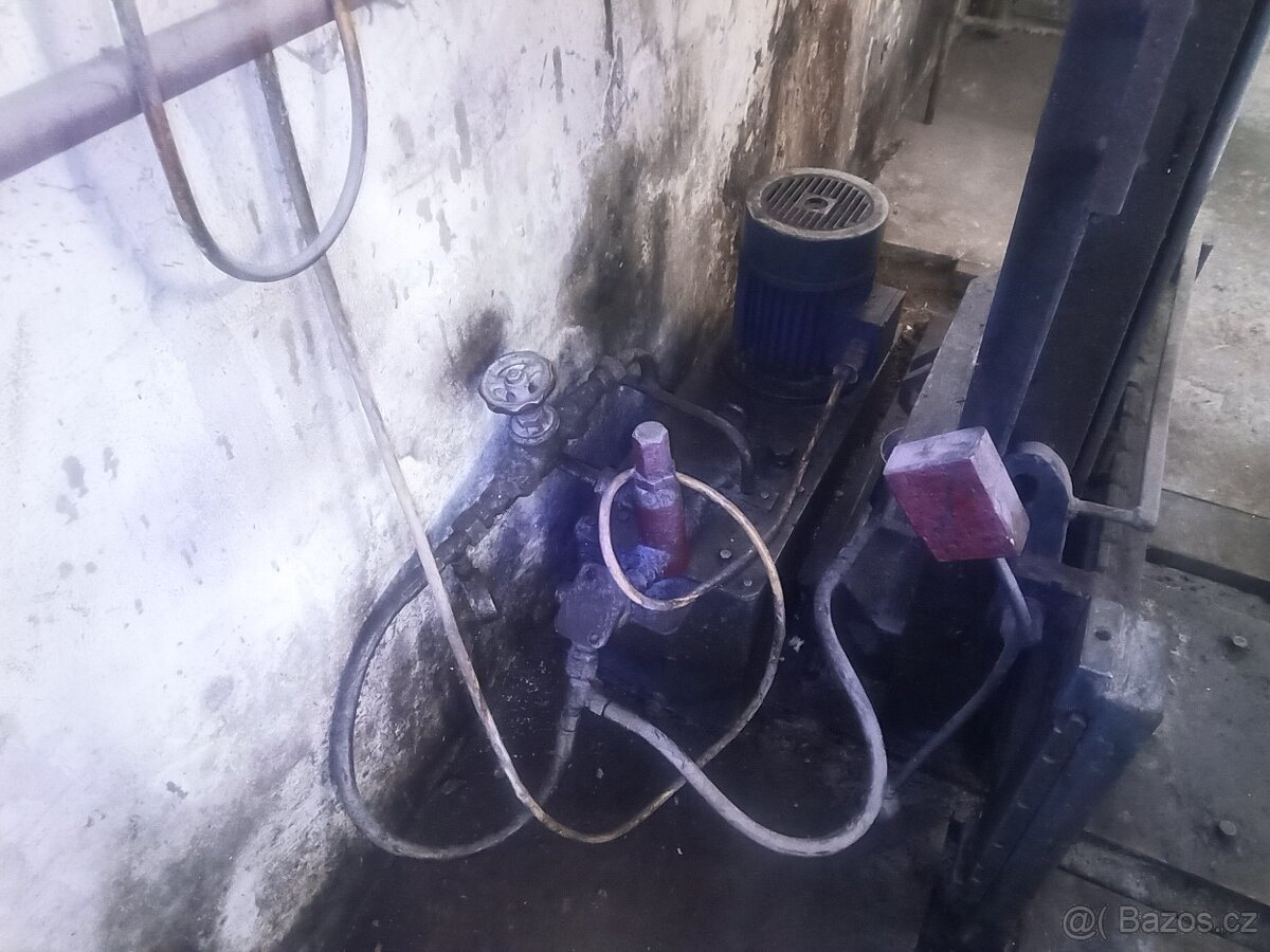 Prodám hydraulické čerpadlo včetně elektromotoru - 9