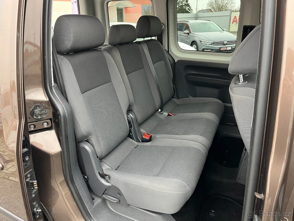 VW Caddy 2,0TDi 103KW 5 míst,2x šoup,climatr,vč.DPH - 9