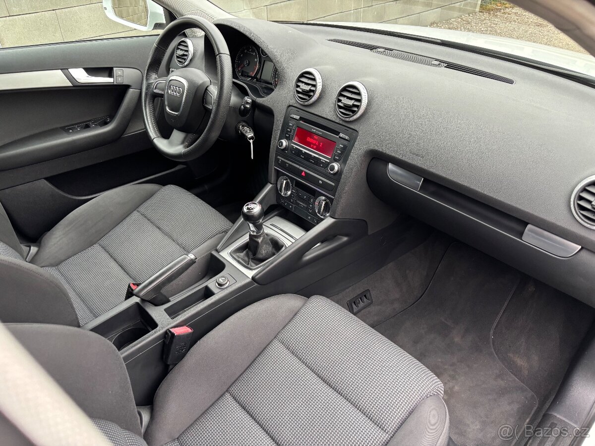 Audi A3 Sportback - 9