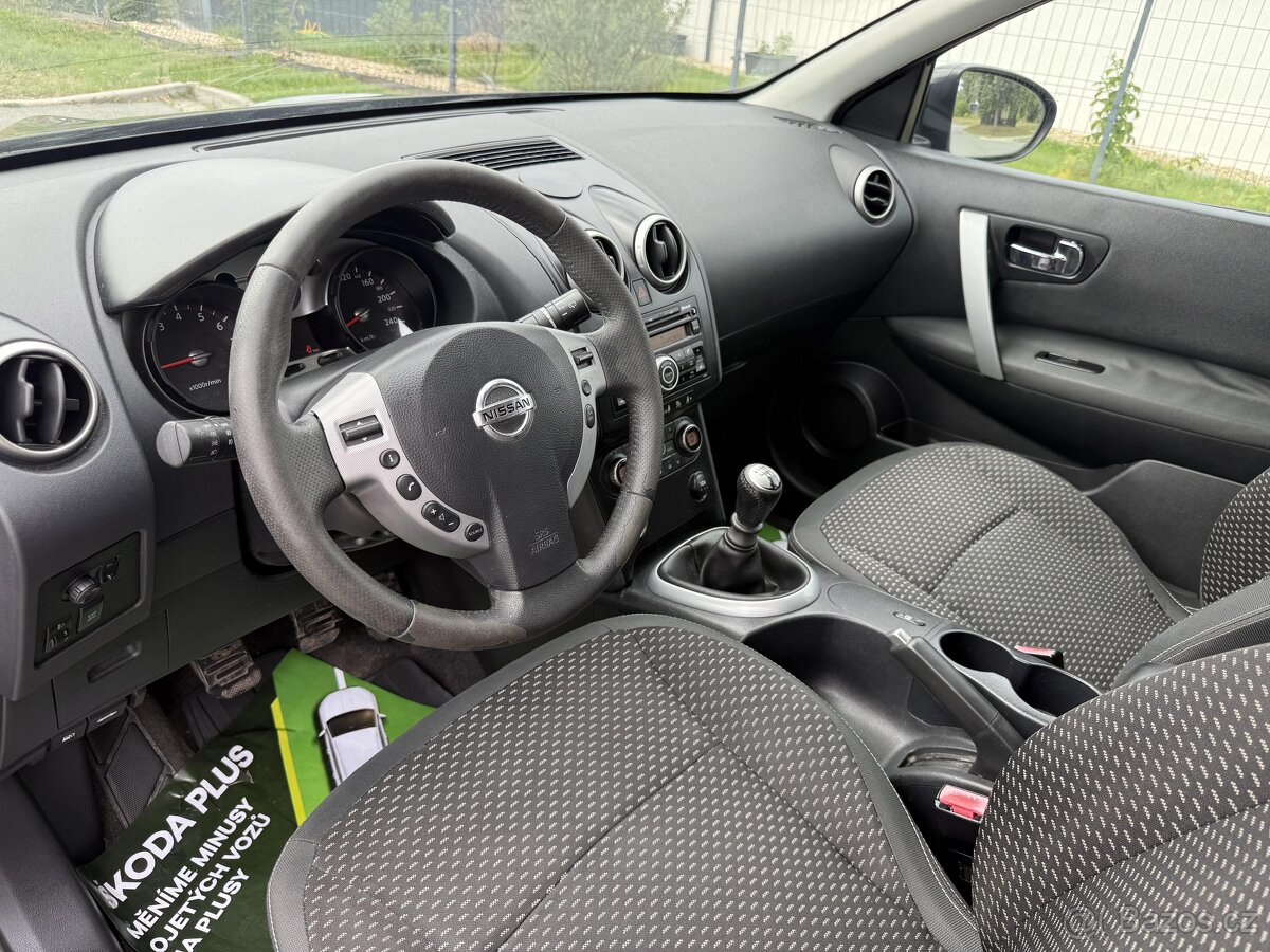 Nissan Qashqai 2.0 104kW rv.08 Najeto 239TKM - 9