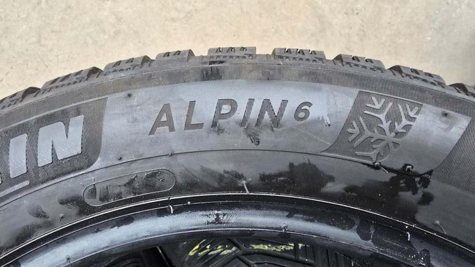 Zimní pneu 205/55/16 Michelin - 9